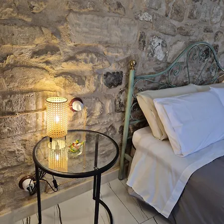 Guest house Vallata San Leonardo 4*